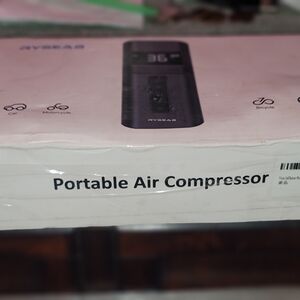 Portable Air Compressor - Black